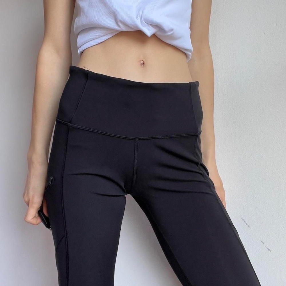 Woman leggings from LULULEMON